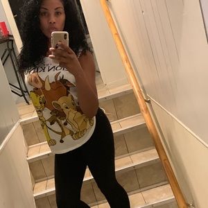 Meet your Posher, Janedith